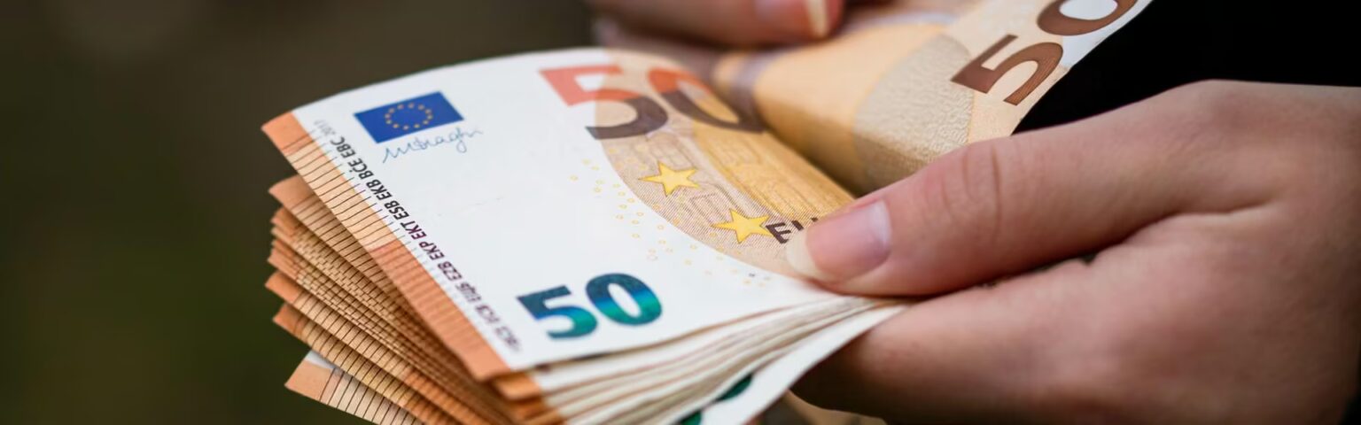 Wie berechnen sich die SV-Tage? | Lohndirekt